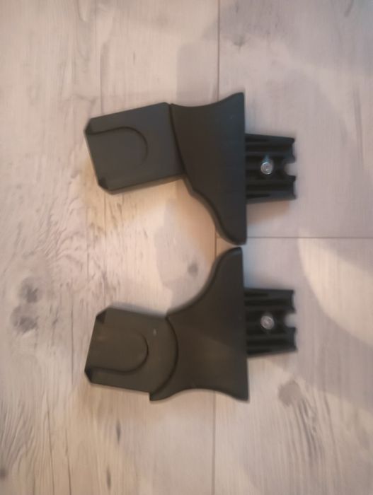 Fotelik samochodowy dla noworodka Cybex aton B2 i-size baza one isofix