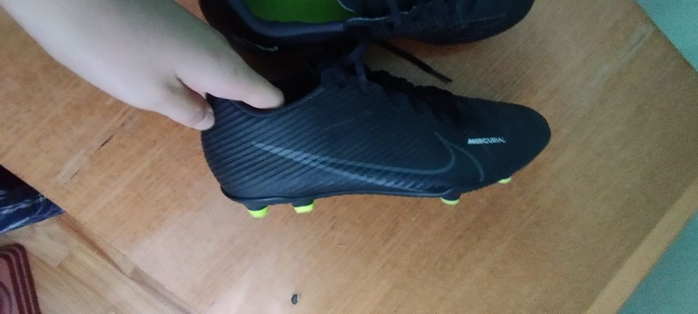 Nike mercurial  розмір40.5