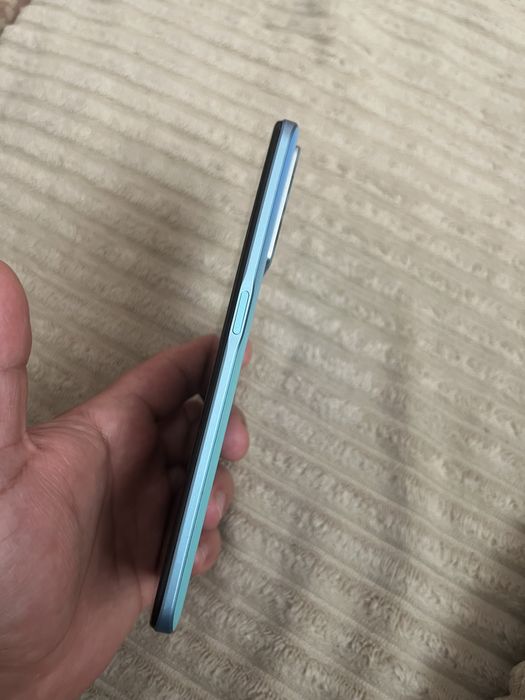 OnePlus Nord CE 2 light