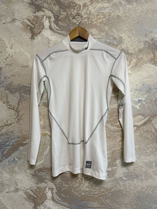 Компрессионный лонгслив Nike Pro Combat Compression размер S