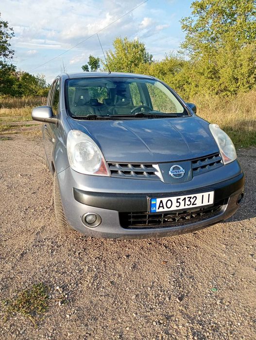 Nisan Note 1.4 бензин 2007
