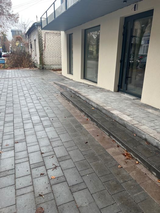 Укладка тротуарної плитки