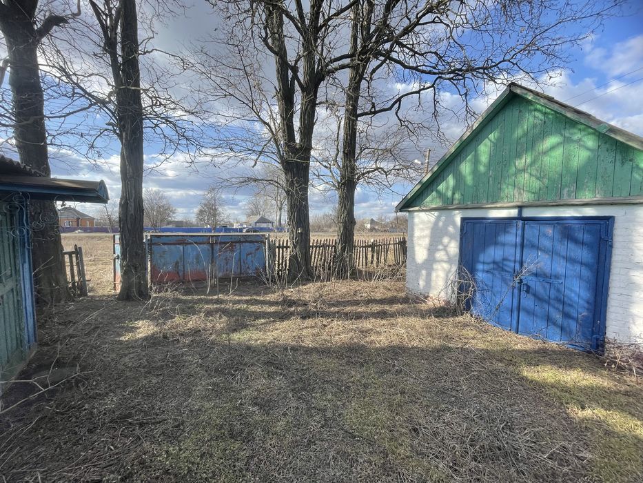 Продам 2- ва будинки , або обмін на авто)