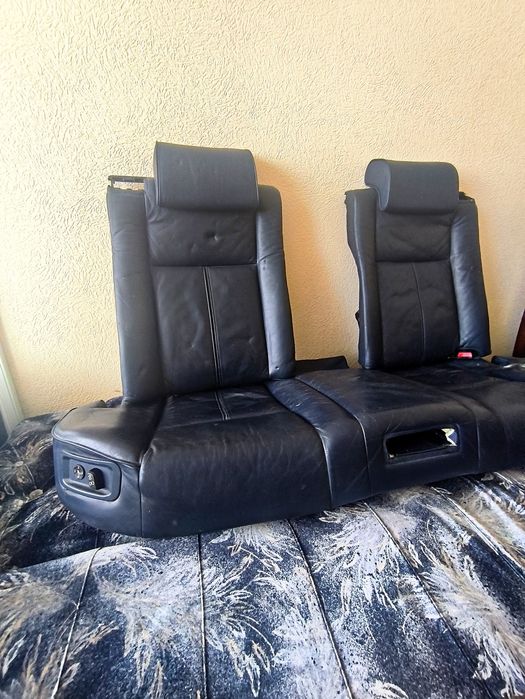 Электродиван BMW e38