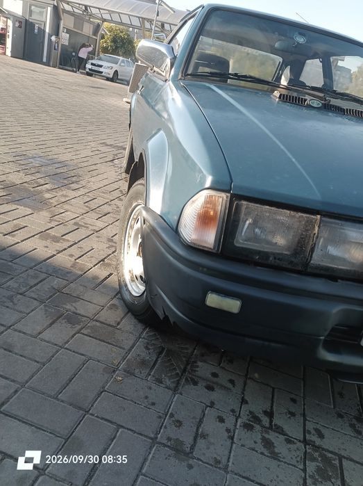 Форд Ескорт 1.6 бензин