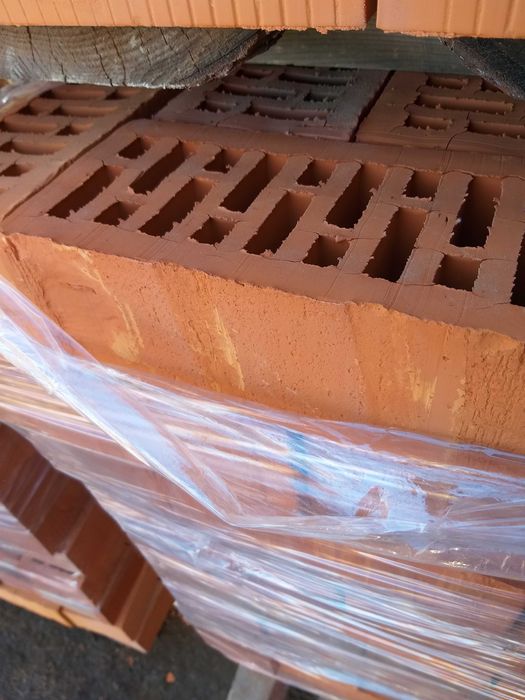 Цегла півторачка,потовщена 1,35.Доставка по Львівській обл