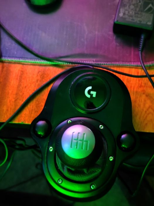 Руль Logitech G923