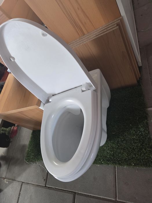 Misa WC z opadającą deską