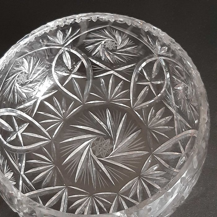 Kryształowa misa ,salaterka  , kryształ bogato szlifowany