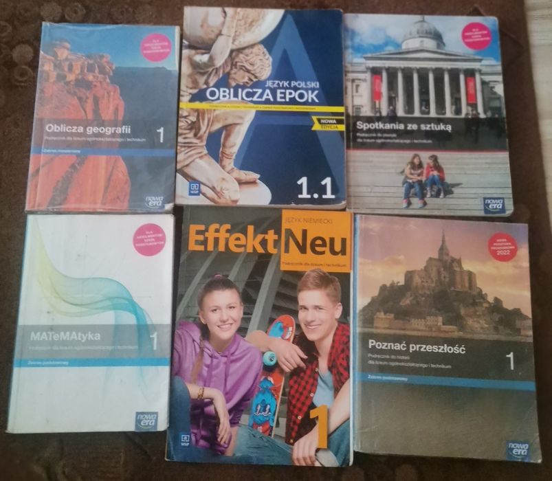 Sprzedaję książki do 1kl LICEUM /TECHNIKUM