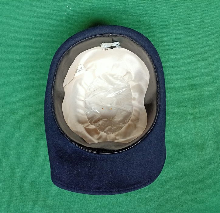 Cobertura Militar Senhora