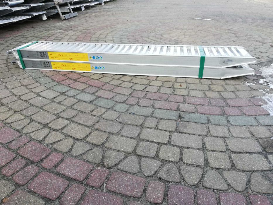 Najazdy 2,5m 3t idealne do lawety/ super okazja-Włoskie