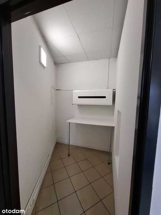 Lokalizacja, Czynsz W Cenie, Bezposrednio, Po Remoncie
