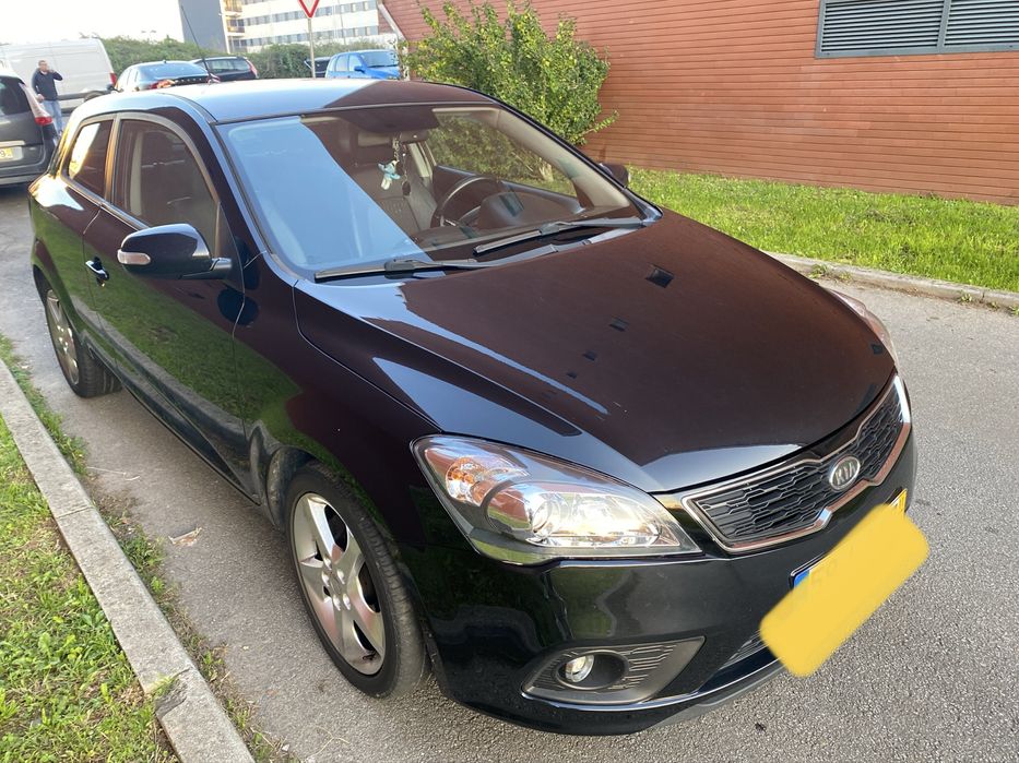 Kia Ceed SCoupe 1.6 crdi EX