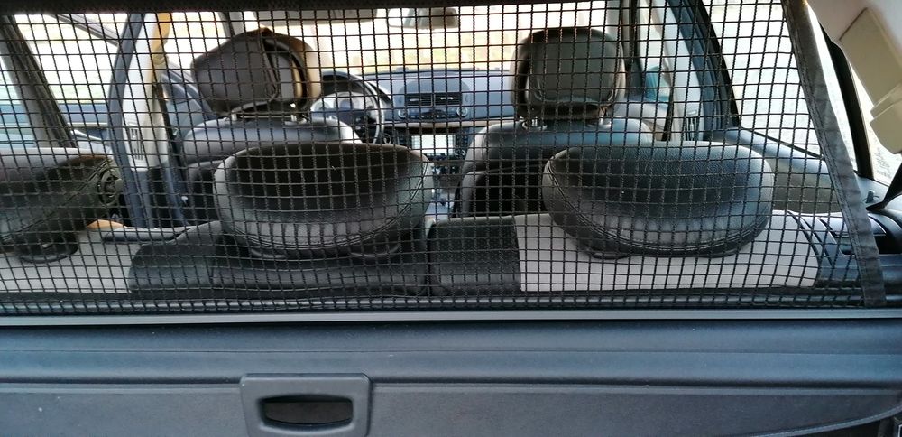 Mercedes E320 V6