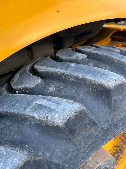 Продам JCB 4CX Sitemaster 2008 року