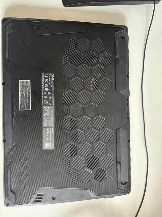 Asus tuf gaming a15+ perifericos