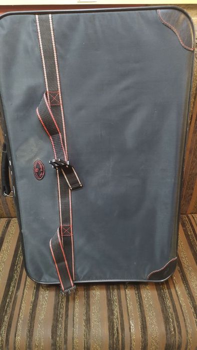 Чемодан Fine Baggage