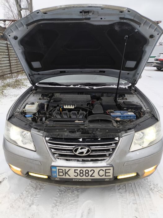 Продам Hyundai Sonata 2008 г.в. 2 л.бензин/газ.