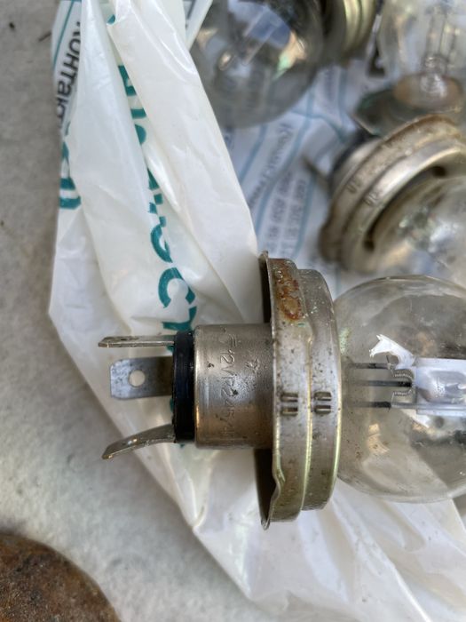 Кришки трамлерів до авто