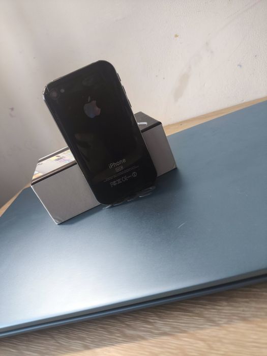 Айфон 3і раритет