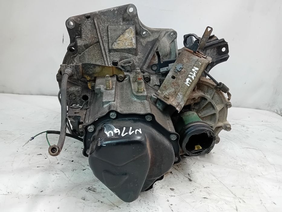 Caixa de velocidades manual MAZDA 323 S VI (BJ)
