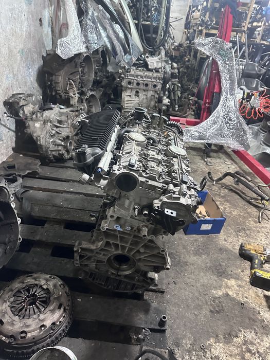 ГБЦ VOLVO xc60 v60 s60 V70  Головка блока цилиндров 31330903