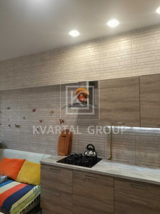 Apartment in Bilohorodka - View 2