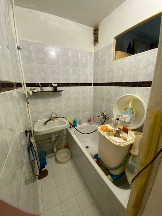 Оренда кімнати в 2 кім. квартирі по вул. Володимира Великого