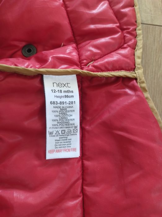 Bezrękawnik Next r. 86