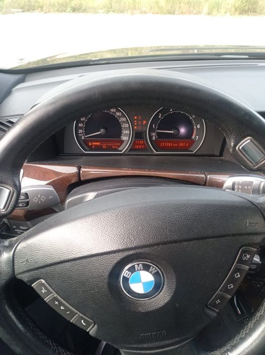 BMW 740i E66 2006r. 4.0 Benzyna/gaz
