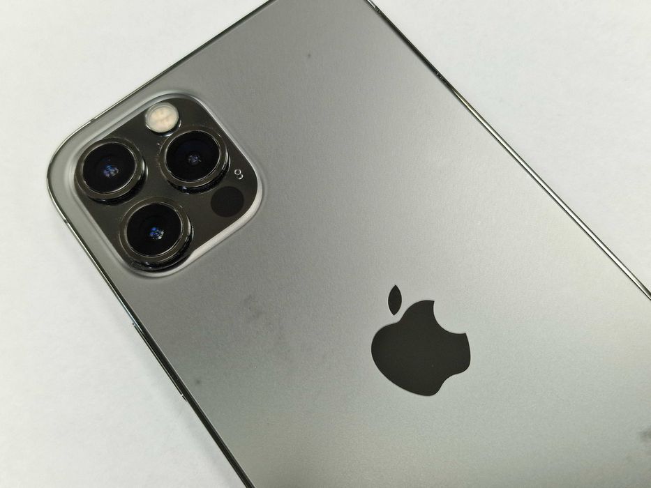 Iphone 12 PRO 128GB/ Graphite/ bateria 87% zamiennik/ Grade B