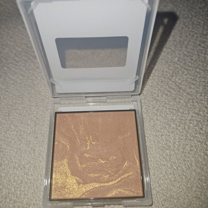 Bronzer deep glow