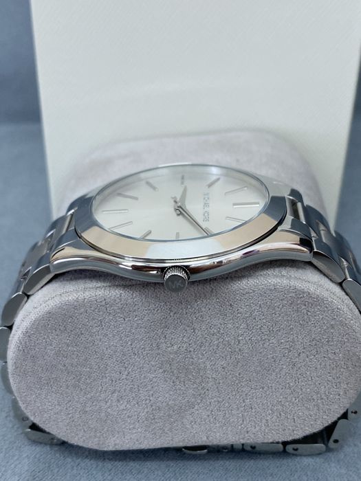 Mega cienki Michael Kors slim runway silver steel