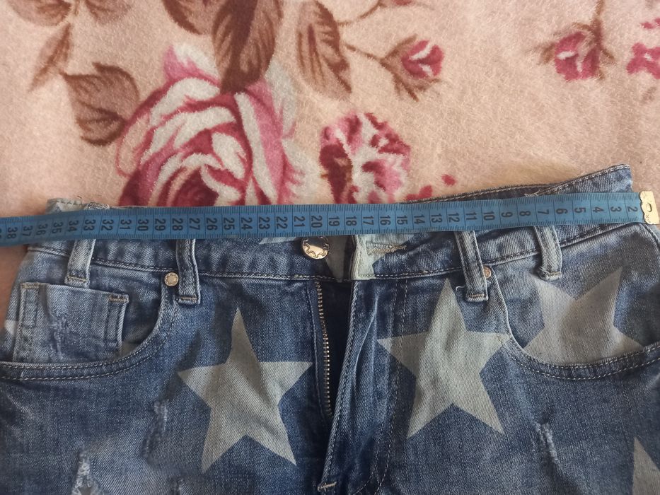 Джинсовые шорты модные