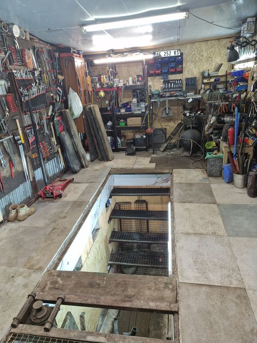 Wynajmę   garaż z kanałem na godzinyPowierzchnia: 18