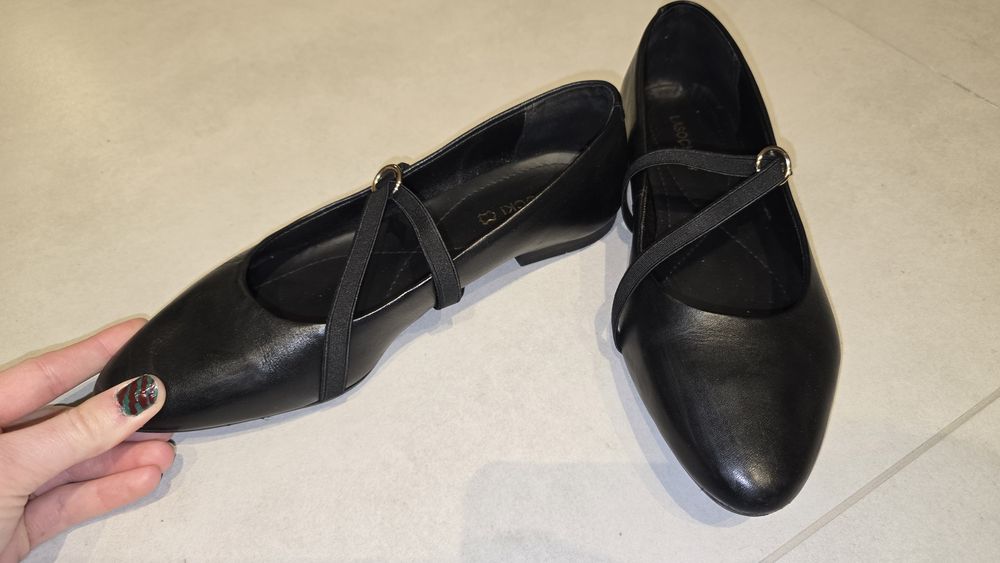 Buty damskie  eleganckie