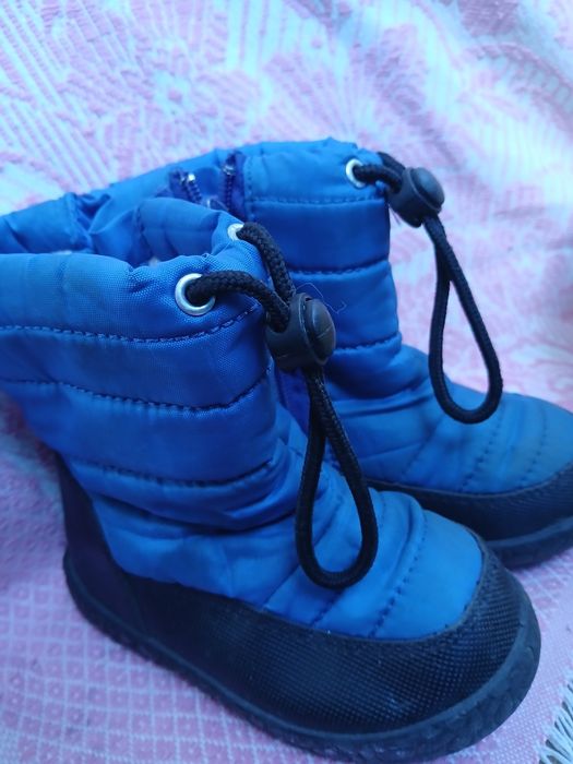 Дитяче взуття, зимове взуття