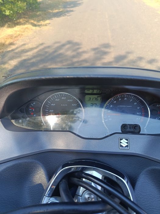 Скутер Suzuki Skywave