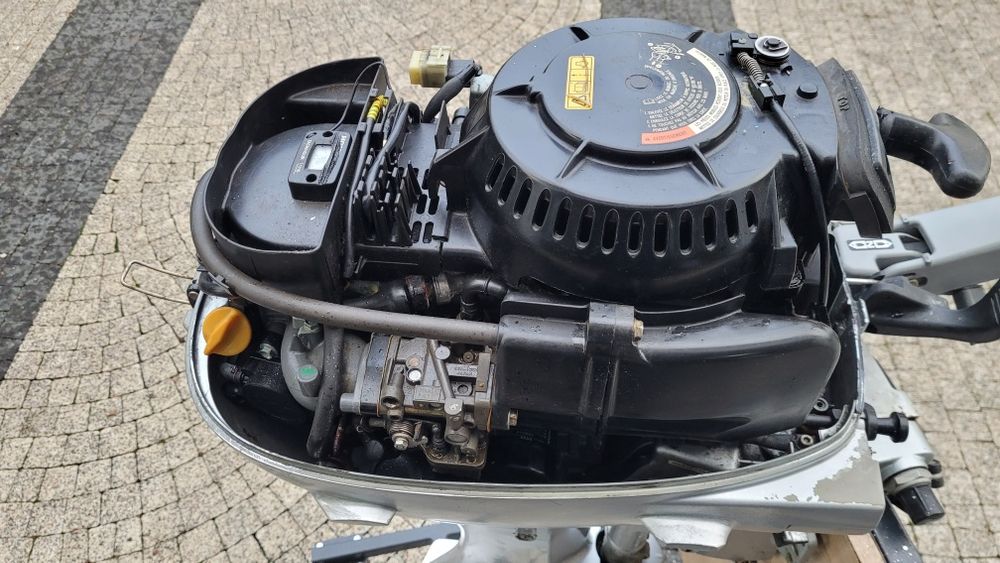 silnik Honda 20 KM z rumplem