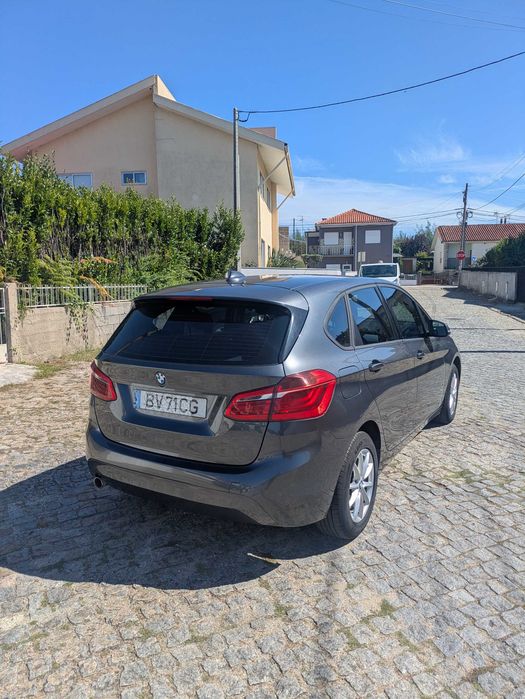 BMW 218D 150 CV  FULL EXTRAS Impecável