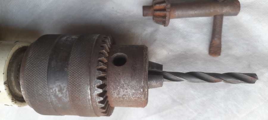 Продам електродриль