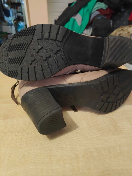 Zara erepons efektowne buty  botki   r.38/39 przód cieniowany