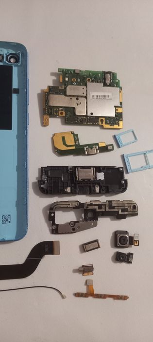 Xiaomi Redmi 6a  на запчастини