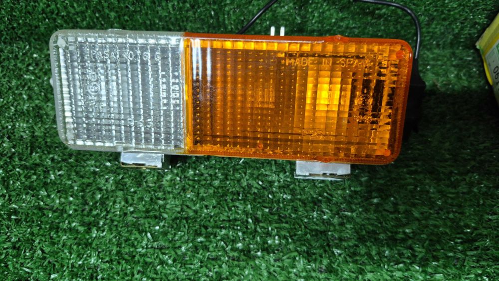 Pisca Farolim Frente Direito Renault 12 Valeo Original Ref. 061967 NOVO