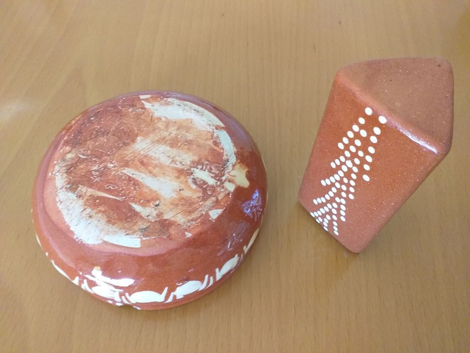 Ceramic Ashtray and Match Holder64751436128641122