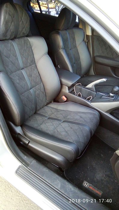 Перетяжка салона авто кожей