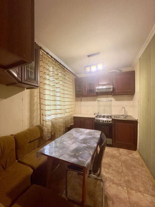 С ремонтом 2-х комнатная Варненская--парк Горького-Черёмушки--ГАЗ/ТЕЦ