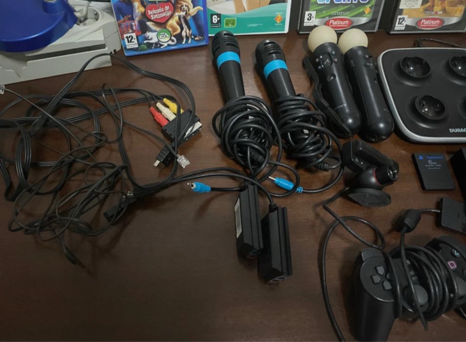 Pack Completo PlayStation 2 + Jogos + Acessórios Pronto a Jogar!