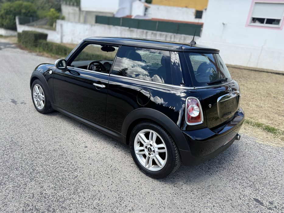 Mini Cooper 1.6 D 2011 - BMW
